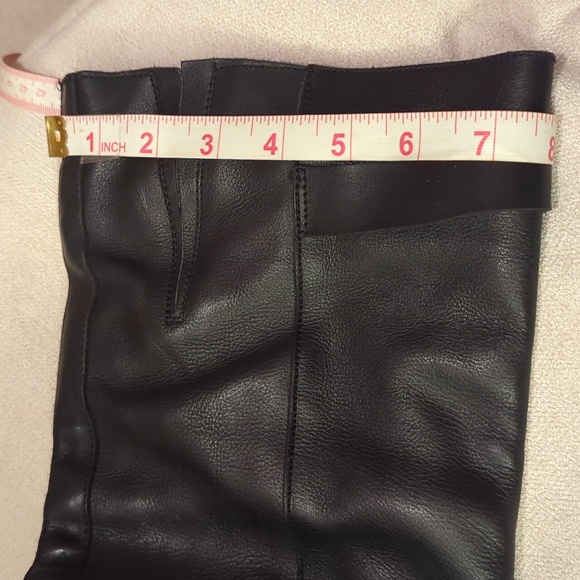 Black leather knee-high boot - Picture 11 of 15